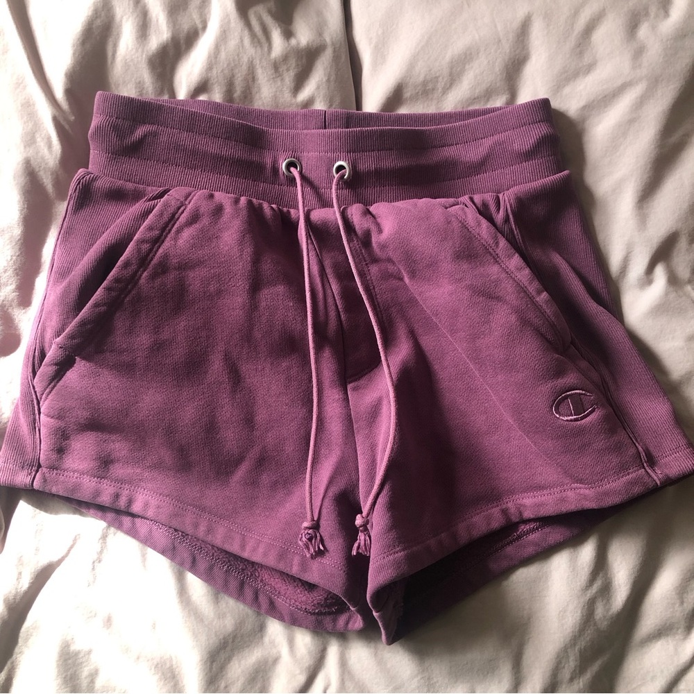 Reverse weave champion shorts | size Small Adult